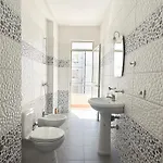 Shkodra Apartments 아파트호텔 4*