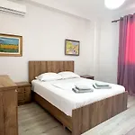 Shkodra Apartments 아파트호텔