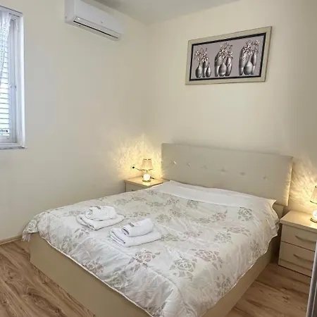 Shkodra Apartments 3* Shkoder