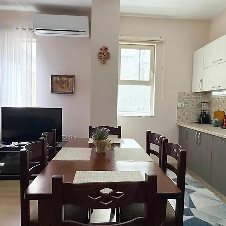 Hotel apartamentowy Shkodra Apartments