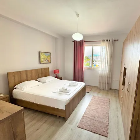 מלון דירות Shkodra Apartments שקודר