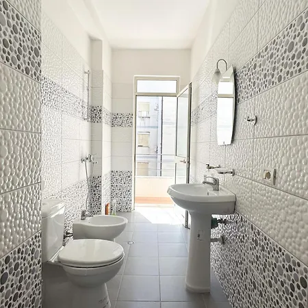 Shkodra Apartments Apartmanhotel 4*