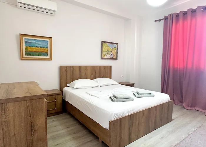 Shkodra Apartments Lägenhetshotell