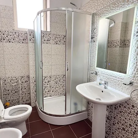 Shkodra Apartments 3*