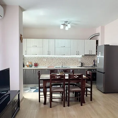 公寓式酒店 Shkodra Apartments