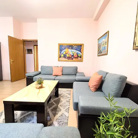 Shkodra Apartments 4* Shkodër